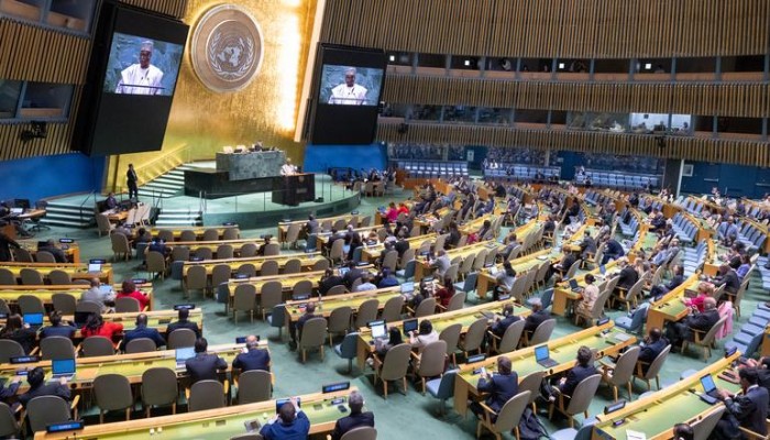 الجمعية العامة للأمم المتحدة تعتمد قرارا يطالب الصهاينة بإنهاء الاحتلال