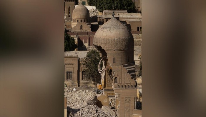 غضب عارم من  تدمير نظام الانقلاب مقابر تاريخية