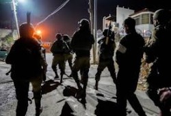 مواجهات وتفجير عبوات في جنين واقتحامات بالضفة