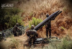 القسام تقصف قاعدة صهيونية وتستهدف قوة للاحتلال في جباليا