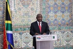 رئيس جنوب إفريقيا: جرائم الاحتلال في غزة وصمة عار على الإنسانية