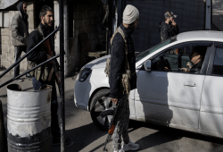 إدارة العمليات العسكرية في سورية تعتقل عناصر بارزة من النظام المخلوع