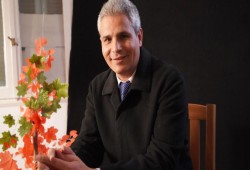 نيابة الانقلاب تجدد حبس الصحفي أحمد سراج