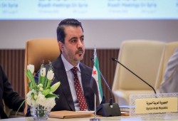 الليرة السورية ترتفع 70% أمام الدولار منذ سقوط نظام بشار