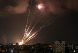 سرايا القدس تقصف مغتصبات غلاف غزة برشقة صاروخية