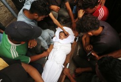 58 شهيدًا و213 إصابة بمجازر الاحتلال في غزة خلال 24 ساعة