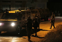 إصابات بالاختناق خلال اقتحام الاحتلال لقرية مادما جنوب نابلس