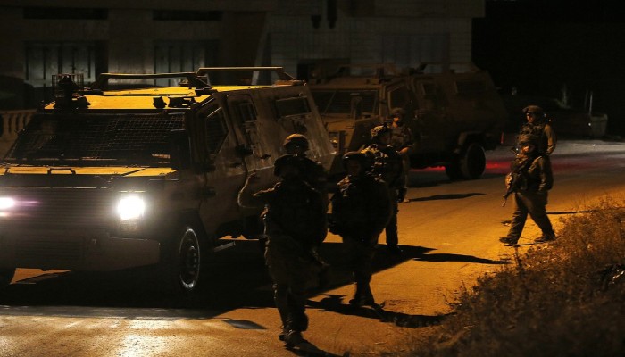 إصابات بالاختناق خلال اقتحام الاحتلال لقرية مادما جنوب نابلس