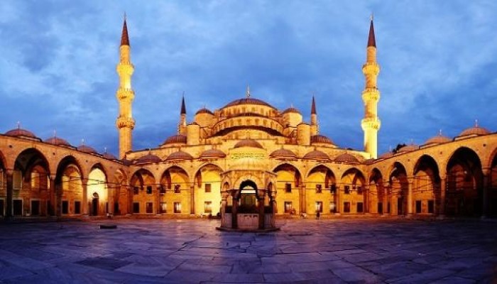 دور المسجد في حياة الأمة