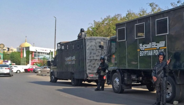 نظام الانقلاب يواصل اعتقال المتعاطفين مع غزة بتلفيق تهمة الإرهاب