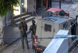 قوات الاحتلال تشن حملة اقتحامات واعتقالات بالضفة