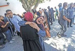 62شهيدا في غزة منذ فجر الجمعة.. مجازر جديدة لمنتظري المساعدات