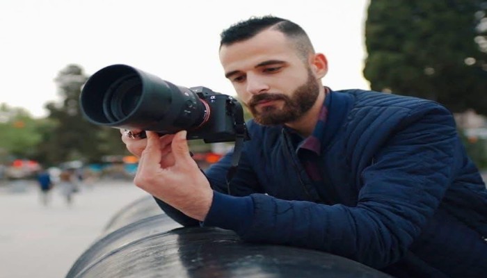 استشهاد الصحفي إسماعيل أبو حطب باستهداف الاحتلال غرب غزة