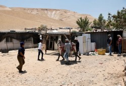 نكبة جديدة .. صهاينة يطردون 70 عائلة فلسطينية قرب أريحا
