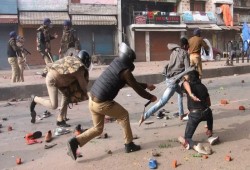 وزير هندي يحرض على ضرب المسلمين.. تصاعد خطير لخطاب الكراهية