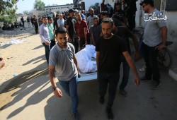 المطالبة بإغلاق مراكز توزيع المساعدات القاتلة في غزة
