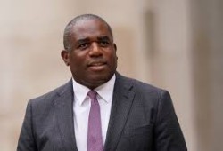 وزير الخارجية البريطاني: لا بد من وقف الحرب على غزة الآن