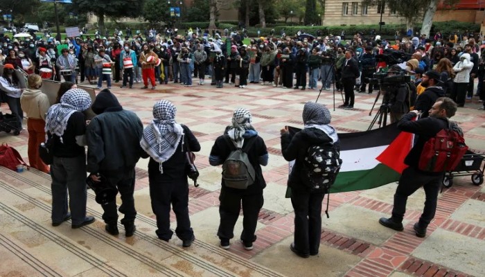 جامعة كولومبيا ترضخ لتحريض ترامب وتعاقب الطلاب المؤيدين لفلسطين