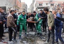 360 موظفاً إنسانياً قتلهم الاحتلال في غزة منذ بدء حرب الإبادة