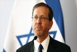 دعوى قضائية في بريطانيا لاعتقال رئيس الكيان الصهيوني