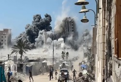 الاحتلال يواصل إبادة مدينة غزة بروبوتات مفخخة