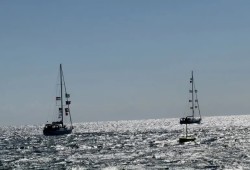 أسطول الصمود يبحر من صقلية لكسر حصار غزة