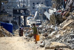 حرب الجفاف ونشر الأمراض في غزة وجه آخر للإبادة