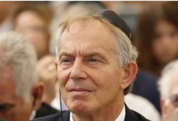 خطة بلير لإدارة غزة.. شرعنة الاحتلال واغتيال تقرير المصير