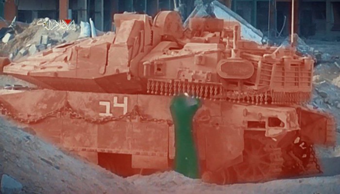 القسام تنشر فيديو يوثق استهداف جنود وآليات الاحتلال بغزة