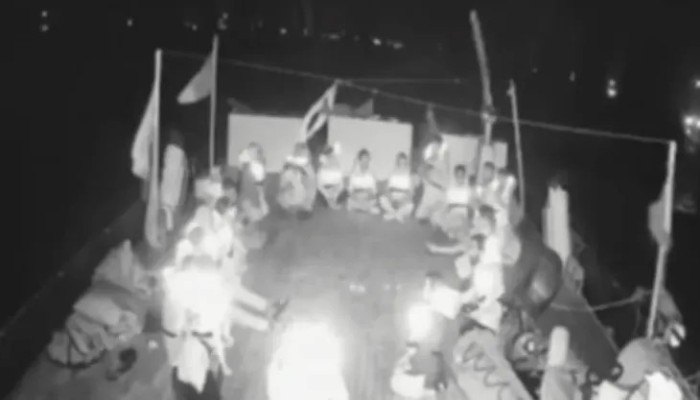 بحرية الاحتلال تهاجم أسطول الحرية المتوجه إلى غزة