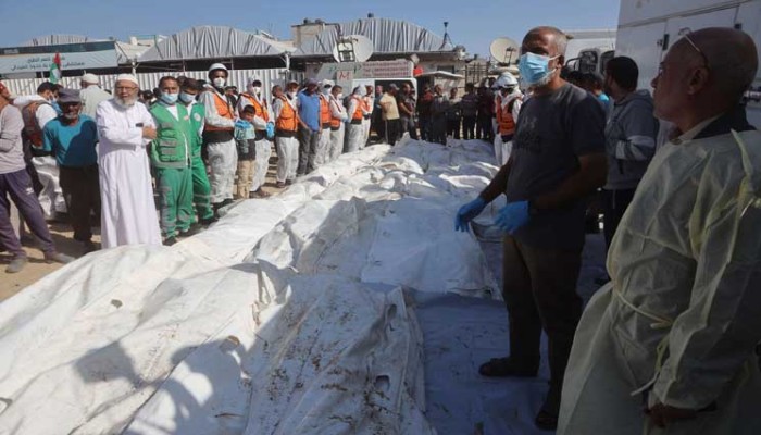 تشييع 54 شهيداً أعادهم الاحتلال إلى غزة بلا ملامح