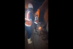 استشهاد طفلة في انهيار مبنى وإصابة 4 بقصف صهيوني بغزة