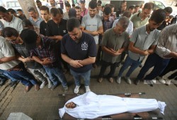 7 شهداء و30 إصابة بعدوان الاحتلال على غزة في 48 ساعة