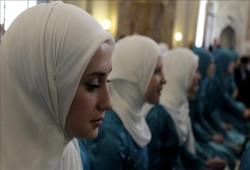 النمسا تحظر الحجاب على الفتيات دون 14 عامًا.. تمييز ضد المسلمات