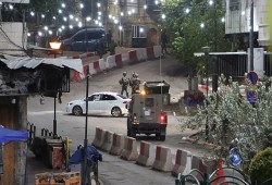 الاحتلال يشن حملة دهم واعتقالات واسعة في الضفة