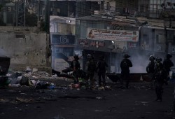 مواجهات مع الاحتلال واعتقالات في الضفة