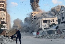 شهيدان وجرحى بقصف صهيوني شرقي مدينة غزة