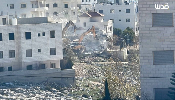 اقتحام صهيوني جديد لنابلس وهدم منازل في حيّ التعاون