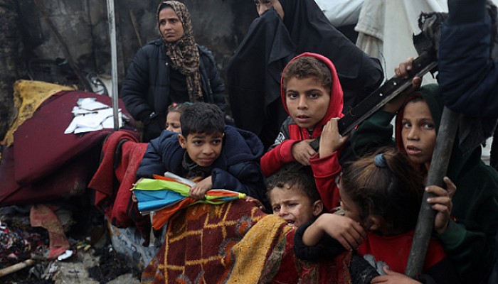 الأونروا: النقص الحاد في المساعدات يهدد حياة مئات الآلاف بغزة