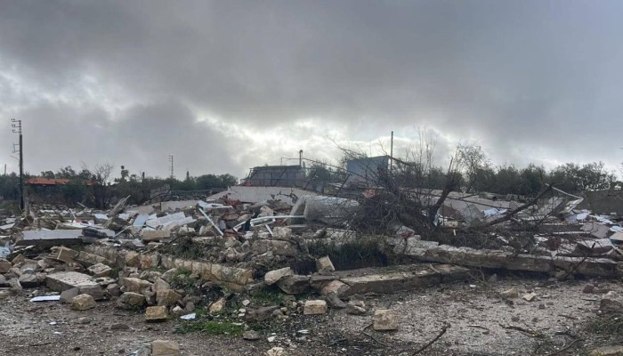 توغل صهيوني بجنوب لبنان وتفجير منزل في بلدة يارون