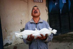 7 شهداء بسبب البرد في غزة وانجراف 7 آلاف خيمة خلال يومين