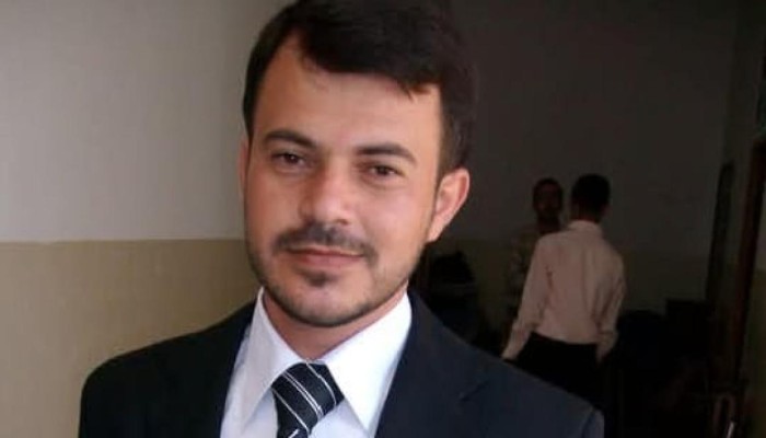 قوات الاحتلال تعتقل الصحفي الفلسطيني فاروق عليات