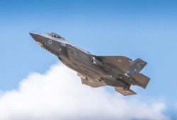 جيش الاحتلال يتسلم 3 مقاتلات إف 35.. الدعم الأمريكي بلا حدود