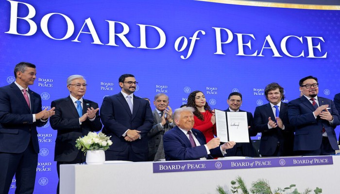 حماس تستنكر ضم مجرم الحرب نتنياهو إلى مجلس السلام