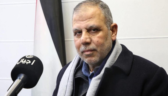 الاحتلال يمدد اعتقال الروائي الفلسطيني وليد الهودلي