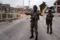 جيش الاحتلال يشن هجوما واسعا في بلدة حزما بالقدس