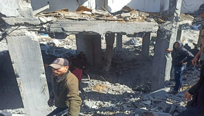 13 شهيدًا بقصف الاحتلال مركز شرطة في غزة