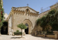 اعتداءات استيطانية على كنيسة أرمنية في القدس المحتلة