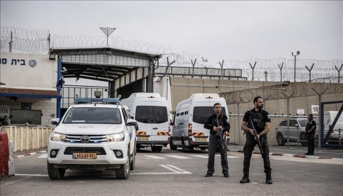 وقفات بالضفة تتضامن مع الأسرى بسجون الاحتلال