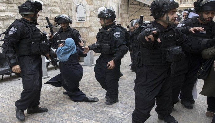 الاحتلال يعتقل أربع سيدات فلسطينيات في الضفة